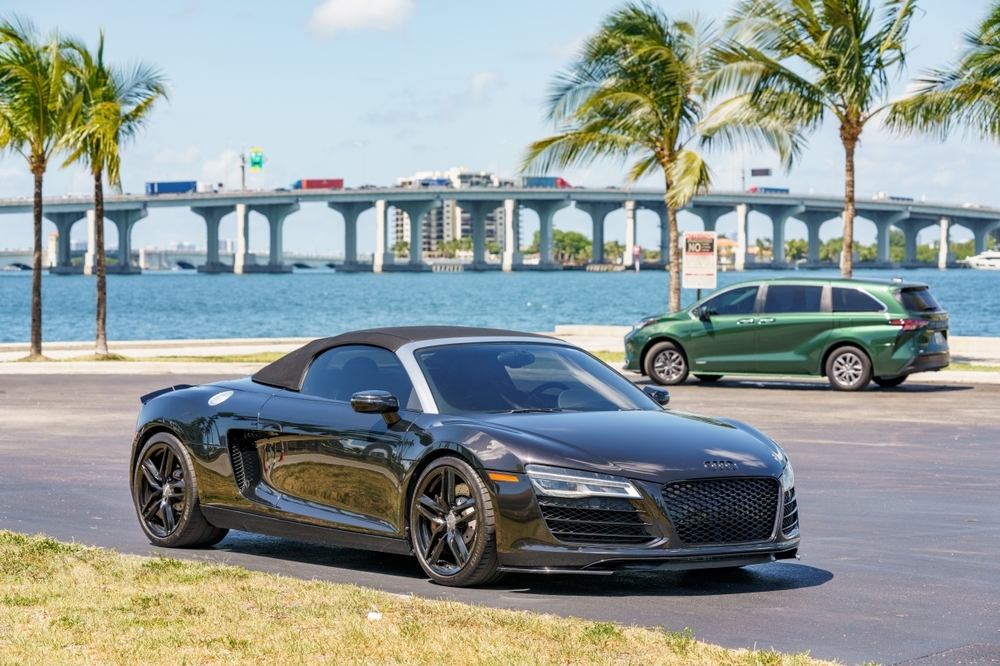 audi r8 miami streets