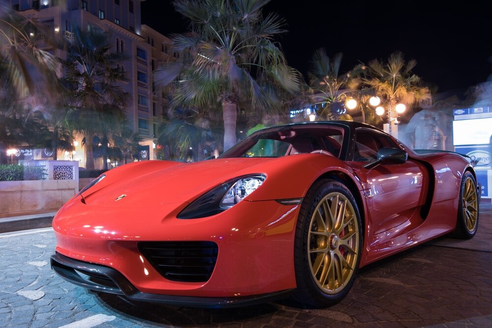 Porsche 911 on Dubai streets