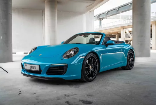 Porsche in Dubai