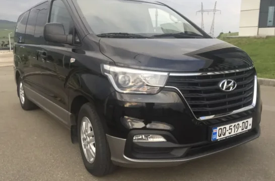 Minifourgonnette en Tbilisi