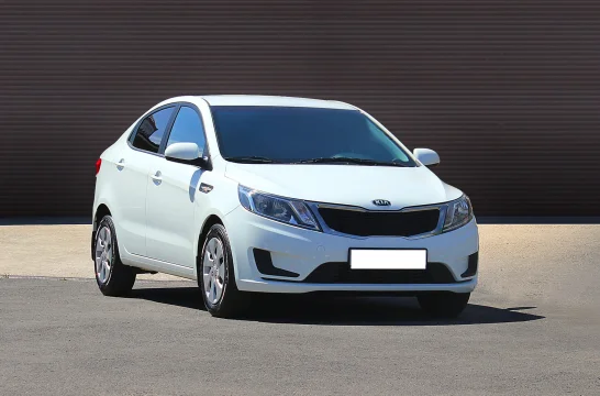 Kia Rio Белый 2017