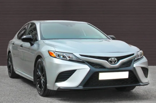 Toyota Camry Argent 2021