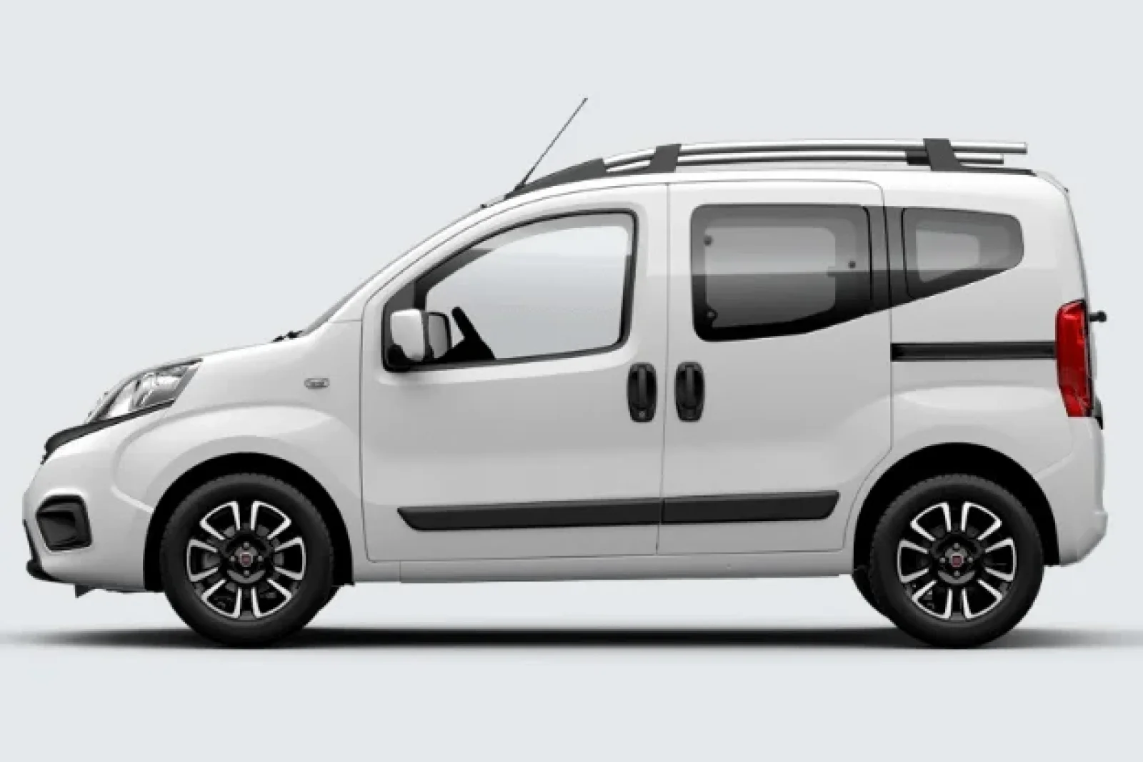 Аренда Fiat Fiorino  Белый 2017 в Анталия