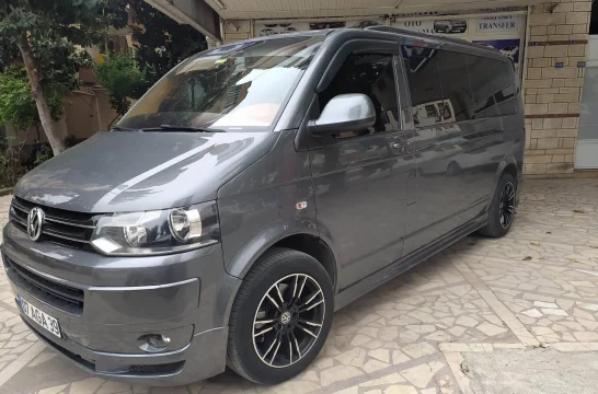 Volkswagen Caravelle Grey 2015