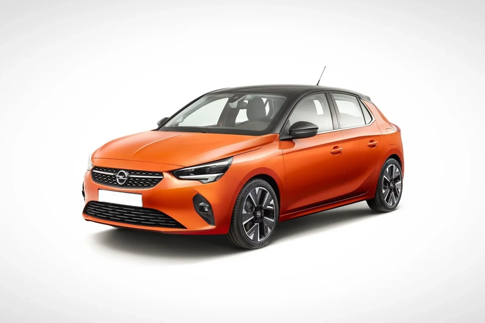 Alquiler Opel Corsa  Naranja 2023 en Trabzon