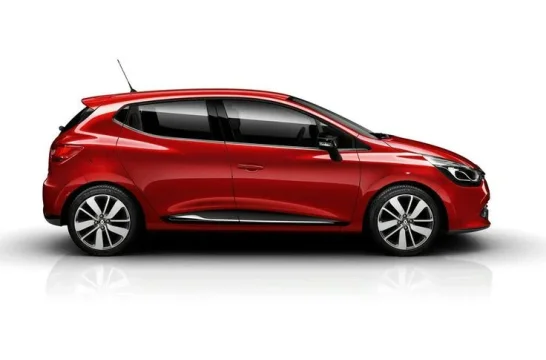 Renault Clio Red 2023