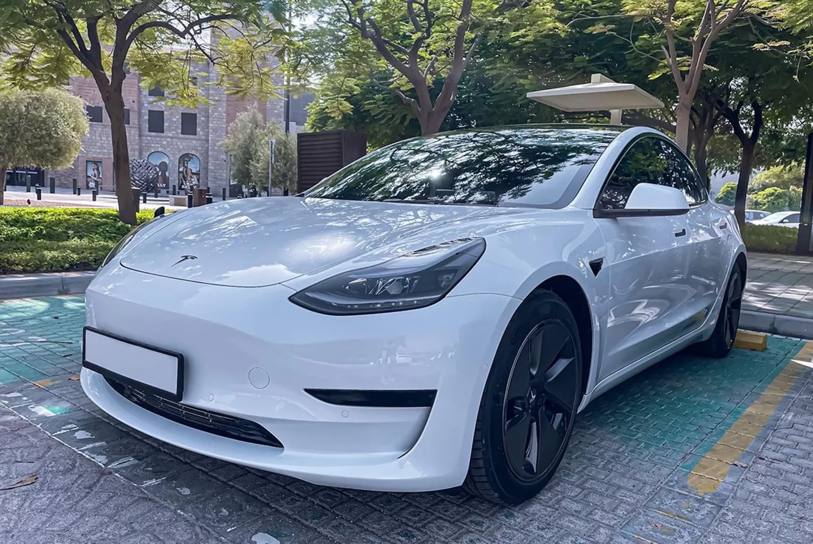 Rent Tesla Model 3  White 2021 in Dubai