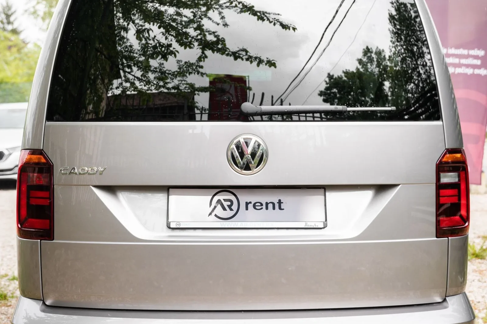 Alquiler Volkswagen Caddy  Plata 2018 en Sarajevo - 5 