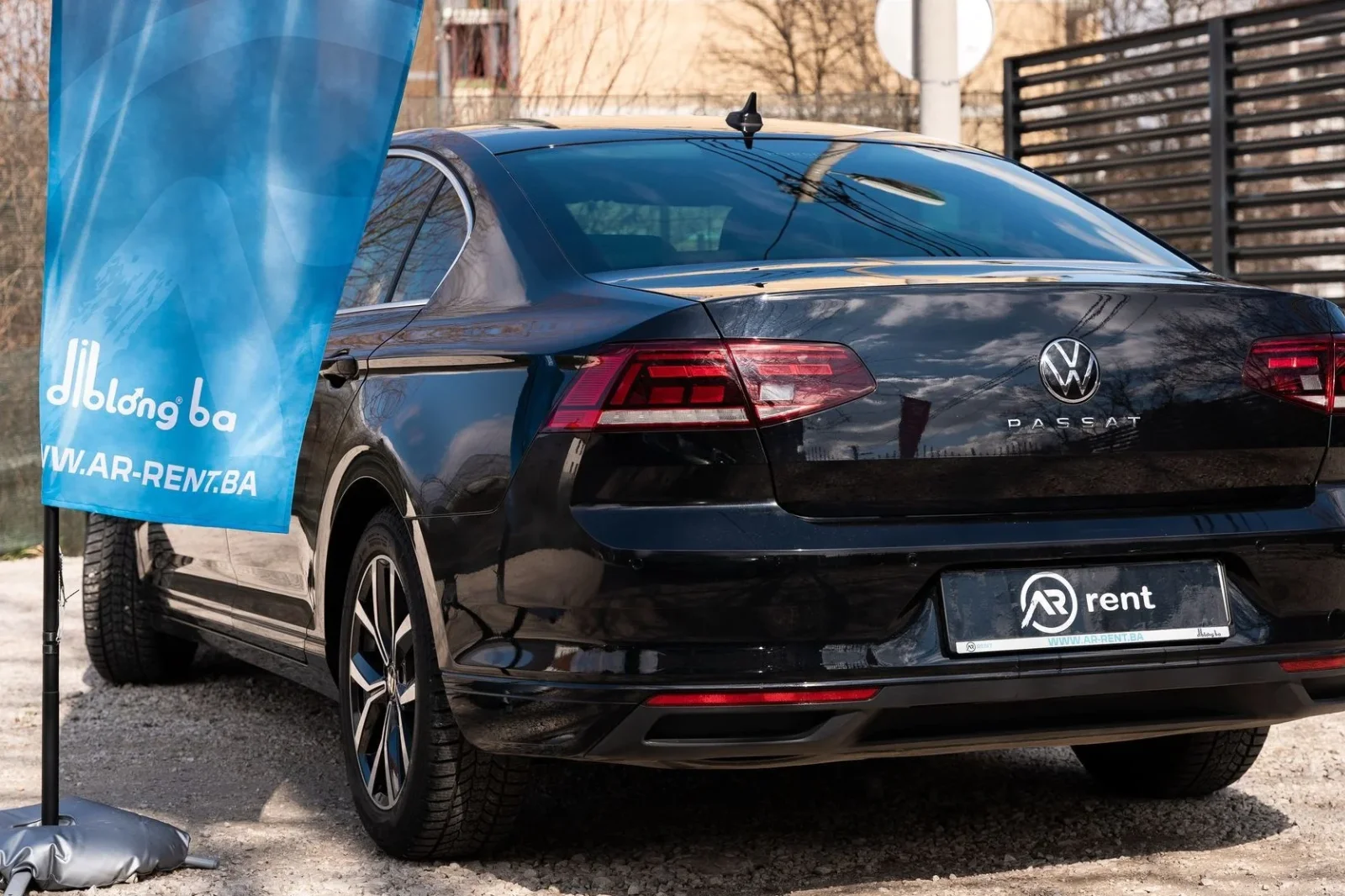 Alquiler Volkswagen Passat  Negro 2022 en Sarajevo - 5 