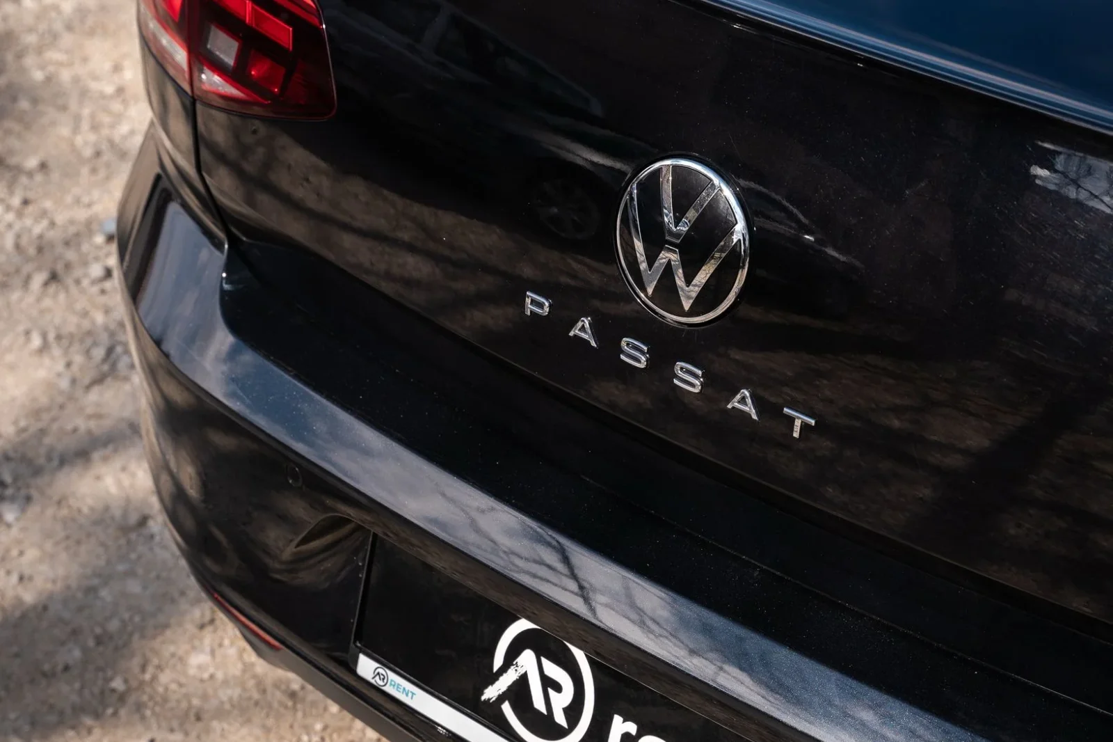 Alquiler Volkswagen Passat  Negro 2022 en Sarajevo - 7 