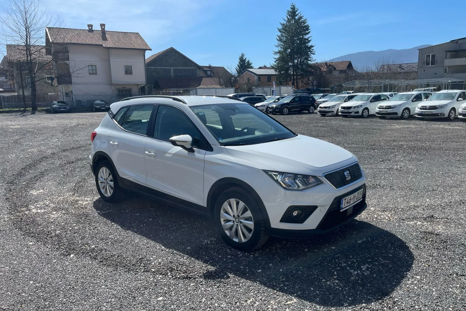Rent SEAT Arona  White 2023 in Sarajevo - 6 