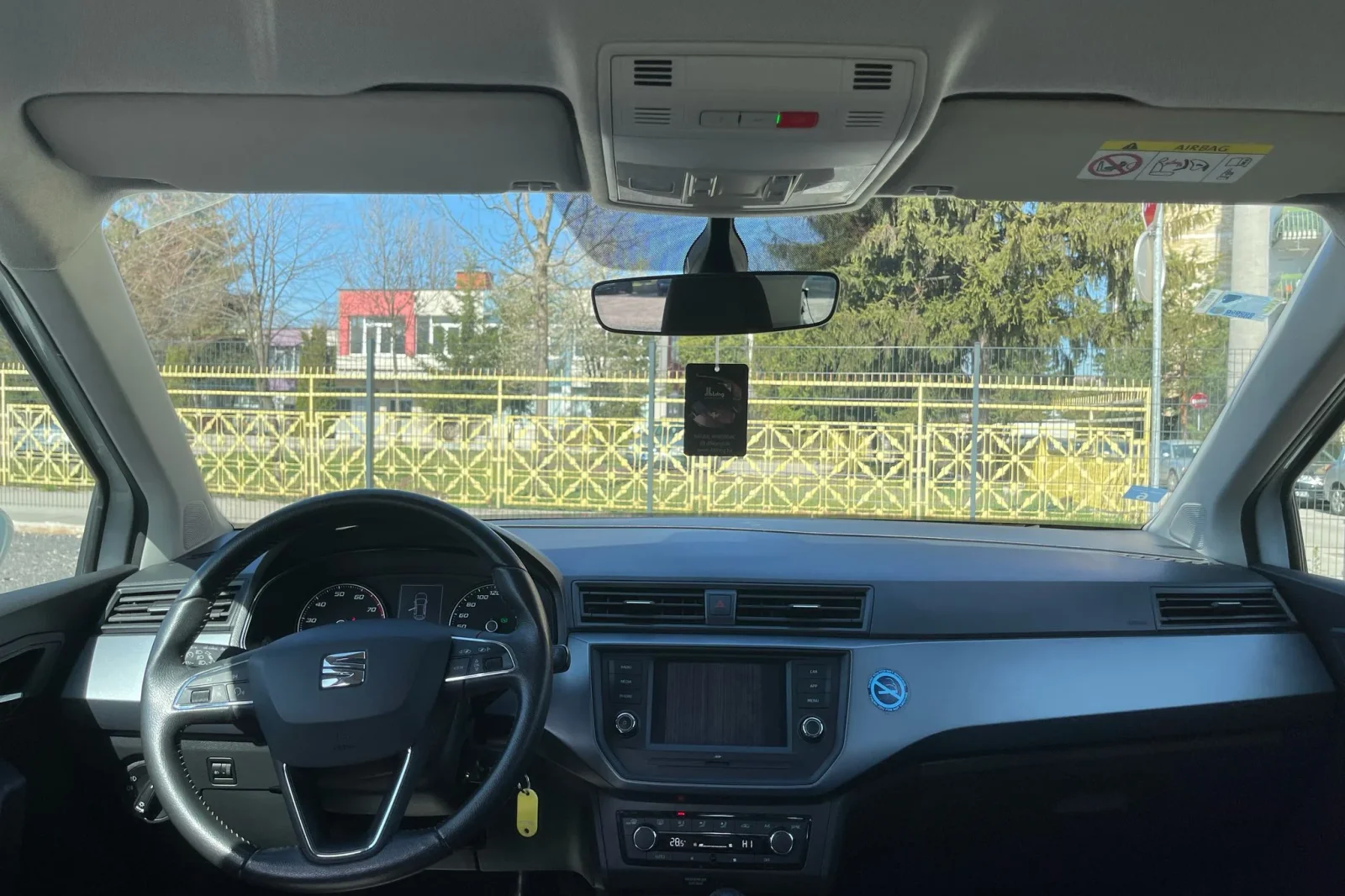 Rent SEAT Arona  White 2023 in Sarajevo - 3 