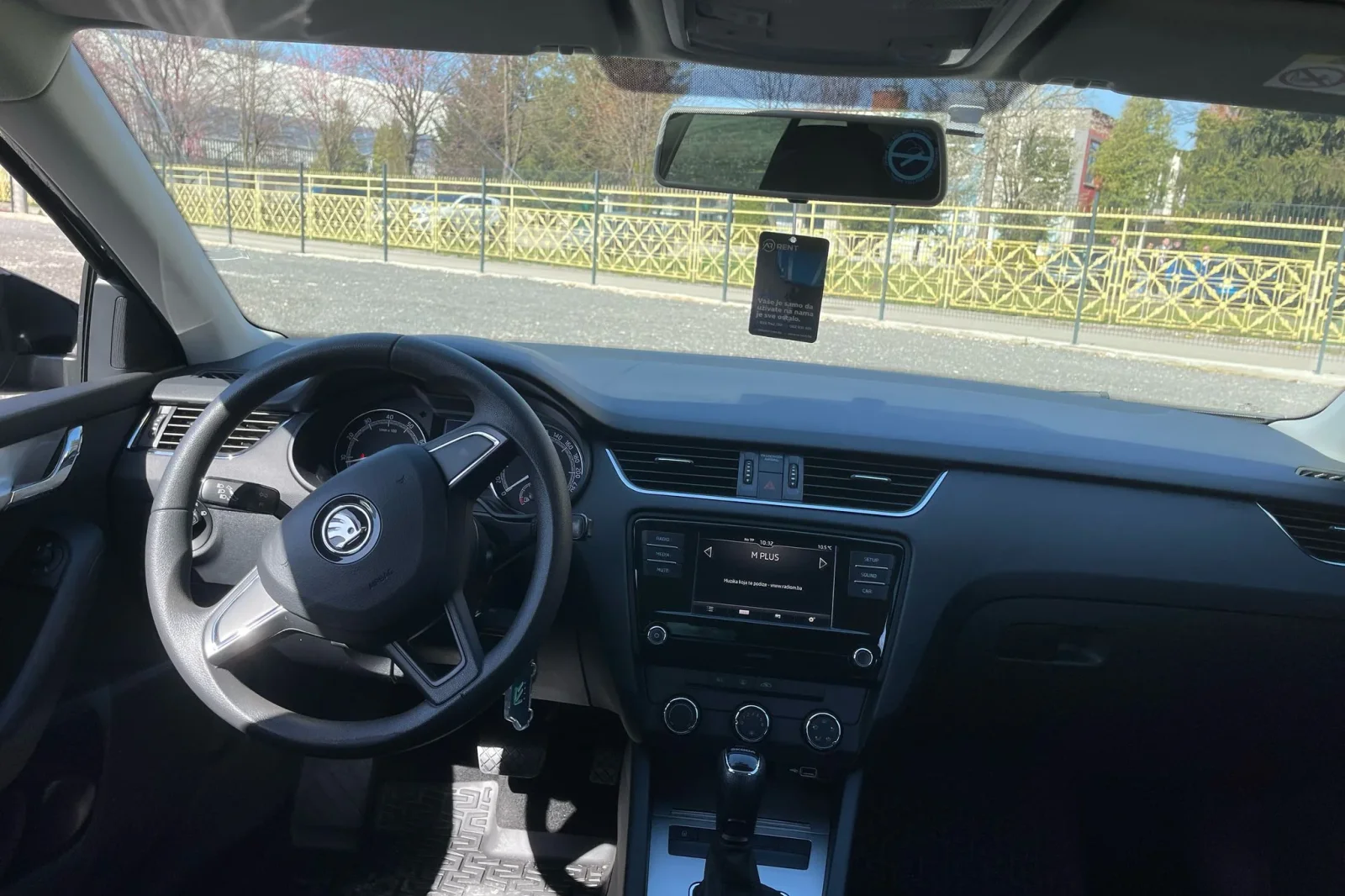 Rent Skoda Octavia  Black 2020 in Sarajevo - 3 