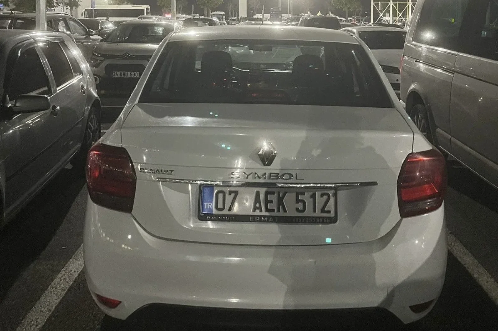 Kiralık Renault Symbol  Beyaz 2019 içinde Antalya