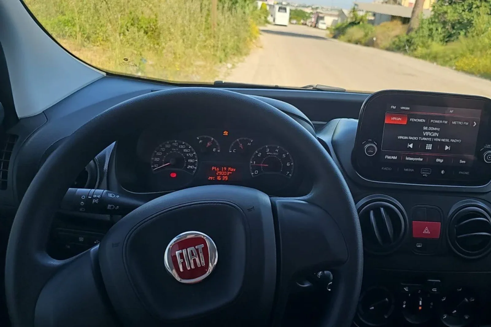 Kiralık Fiat Fiorino  Beyaz 2022 içinde Antalya - 3 