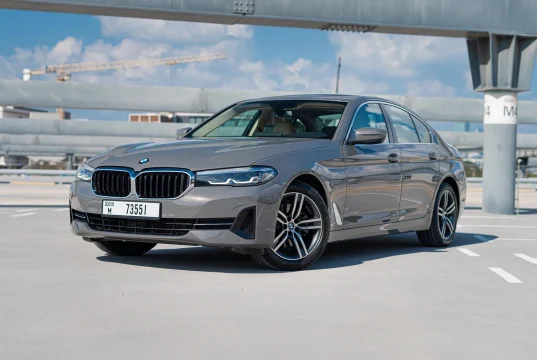 BMW 5-Series 520i Grey 2021