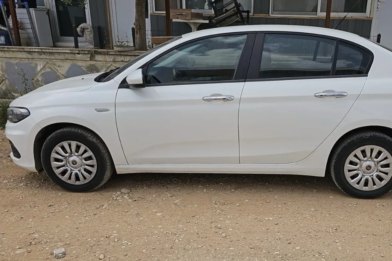 Rent Fiat Egea  White 2022 in Antalya - 2 