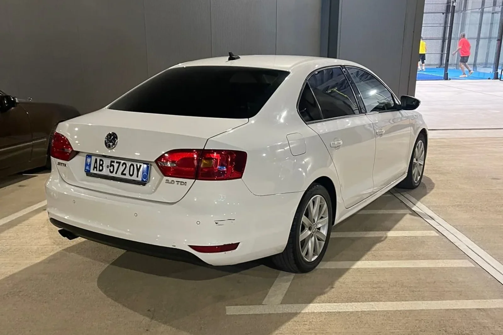 Loyer Volkswagen Jetta  Blanc 2013 en Tirana - 2 