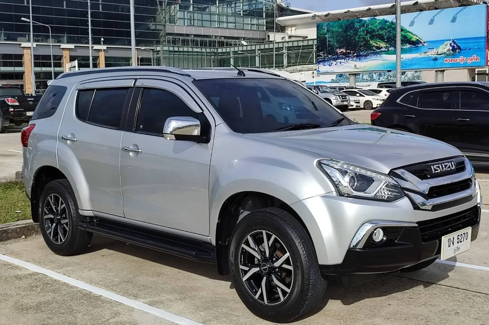 Rent Isuzu MU X Silver 2020 in Phuket