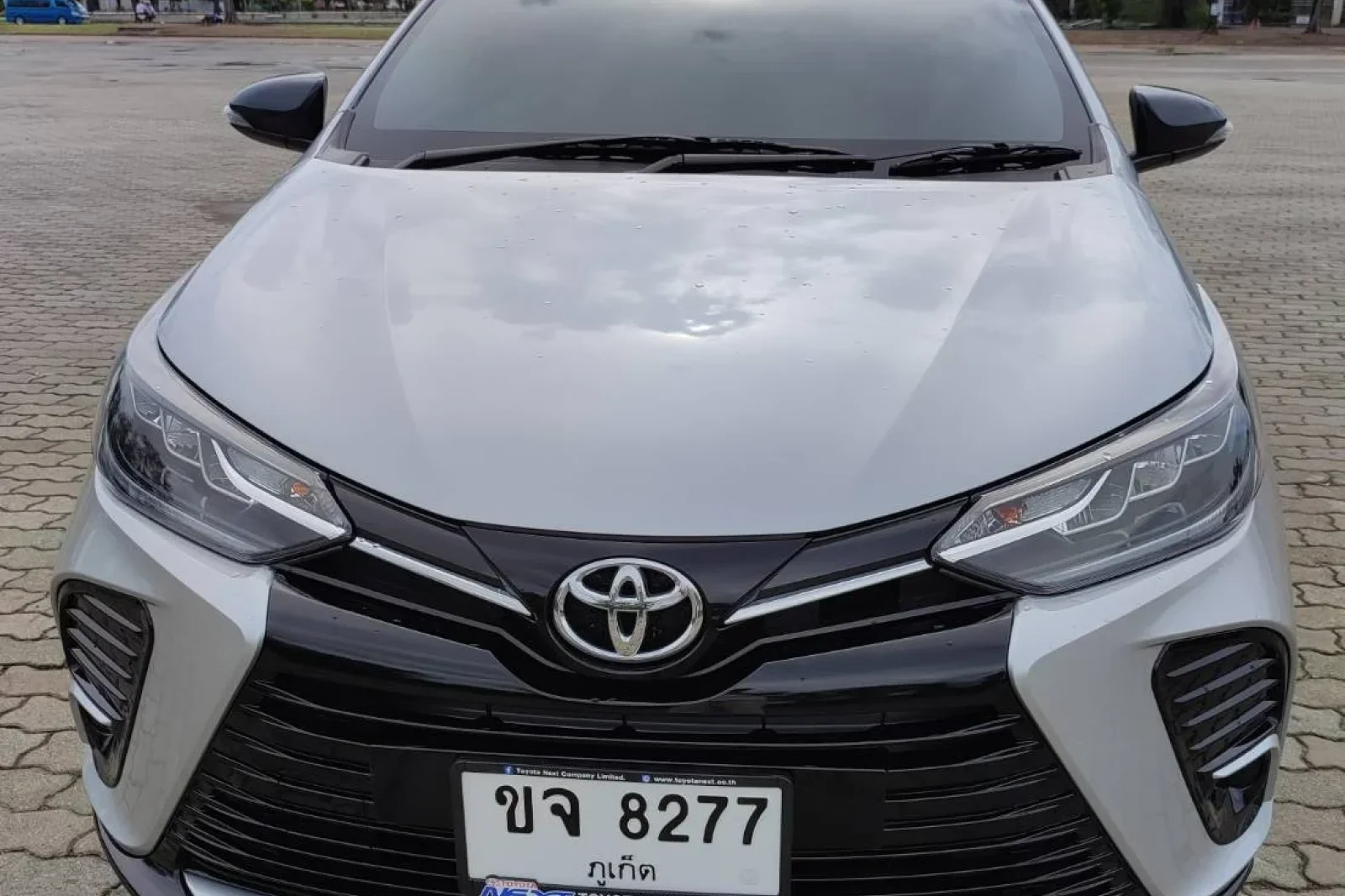 Rent Toyota Yaris  Silver 2022 in Phuket - 2 