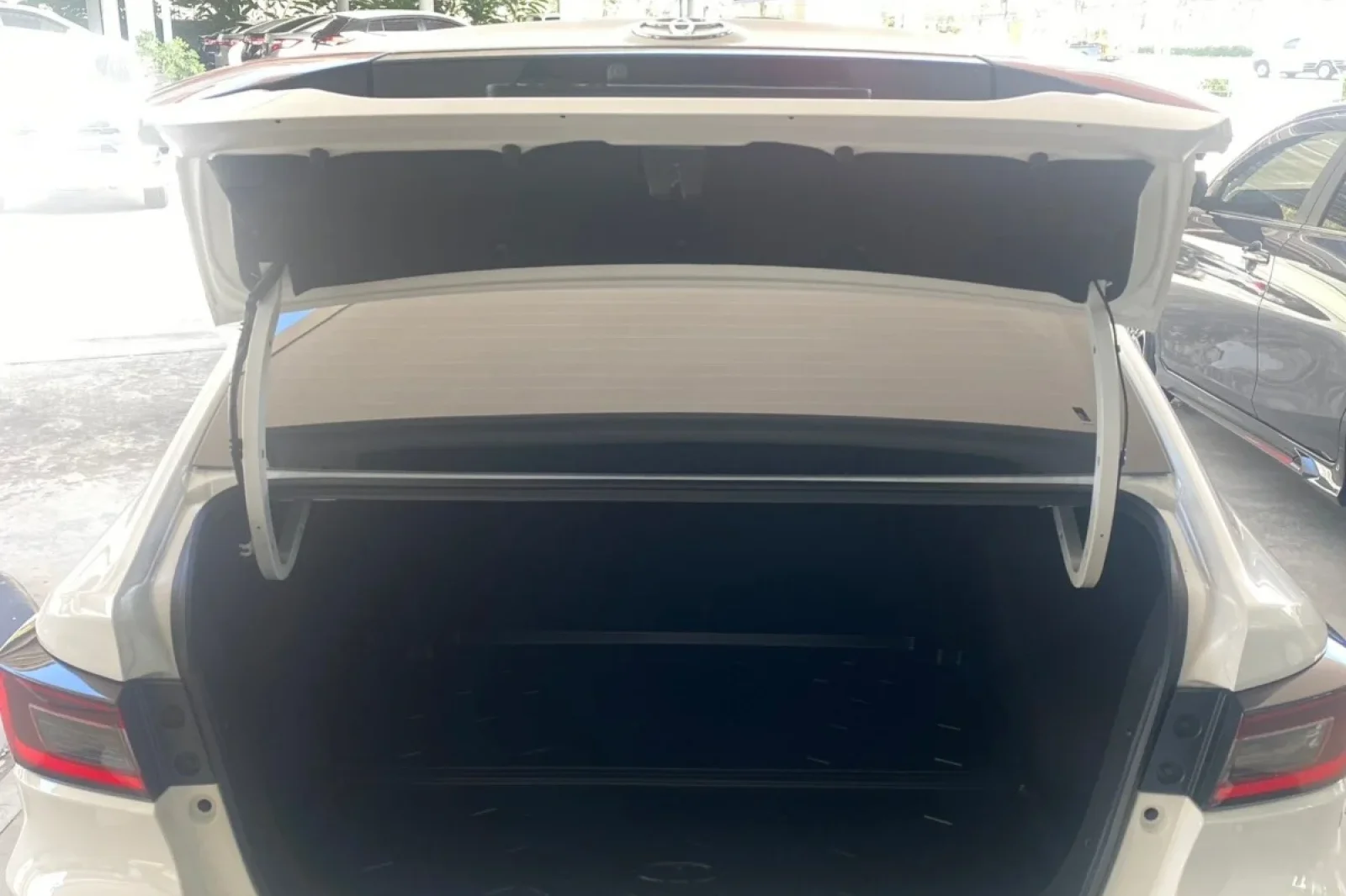 Rent Toyota Yaris  White 2023 in Phuket - 4 