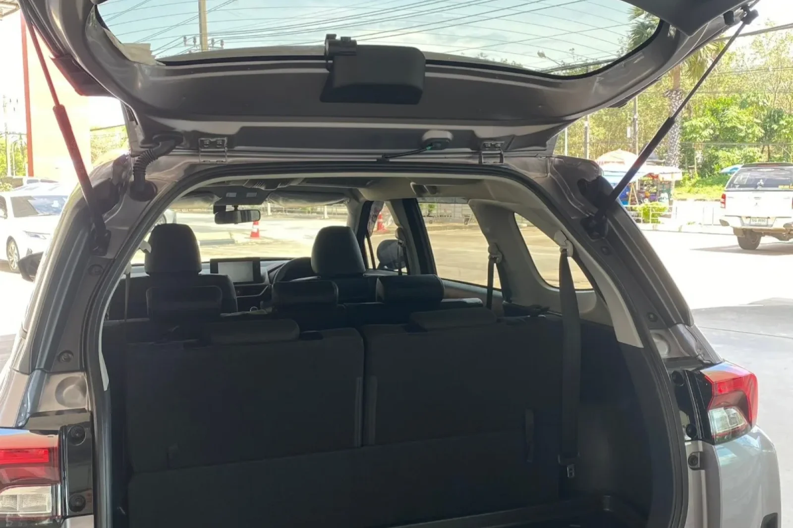 Rent Toyota Veloz  Grey 2023 in Phuket - 7 