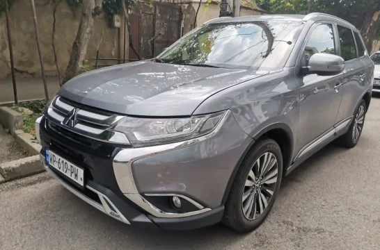 Mitsubishi Outlander Grijs 2020