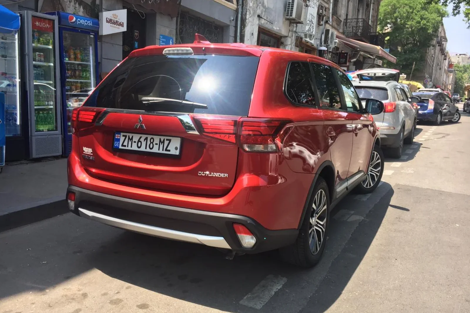 Rent Mitsubishi Outlander  Red 2017 in Tbilisi - 6 