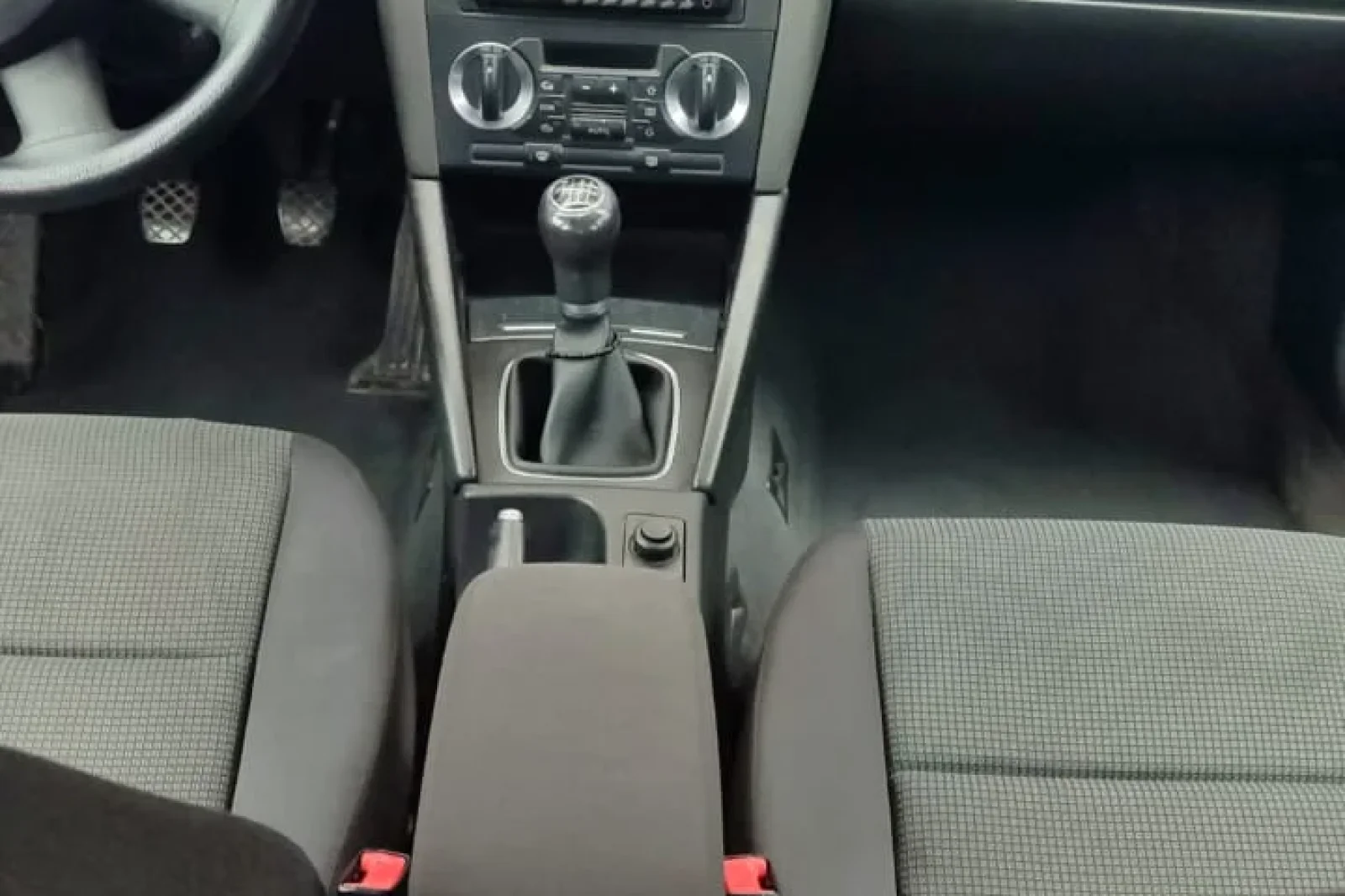 Rent Audi A3  Black 2006 in Tirana - 3 