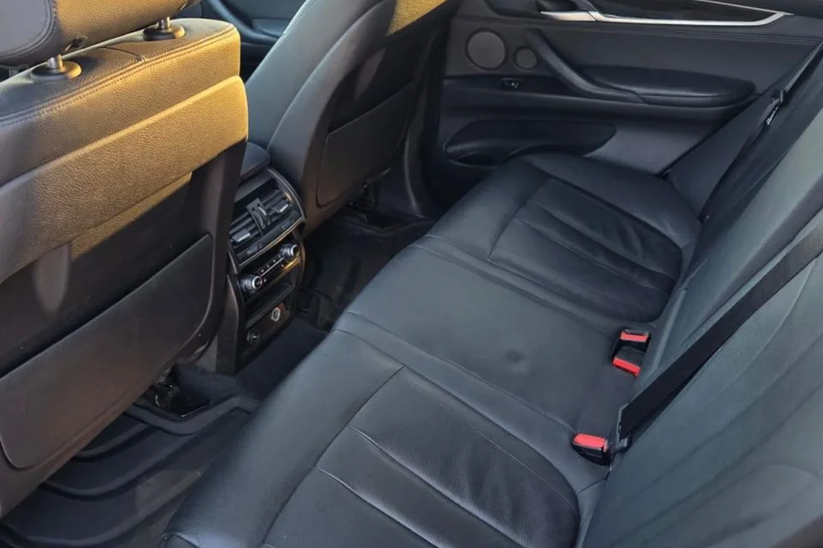 Rent BMW X5  White 2016 in Tirana - 4 