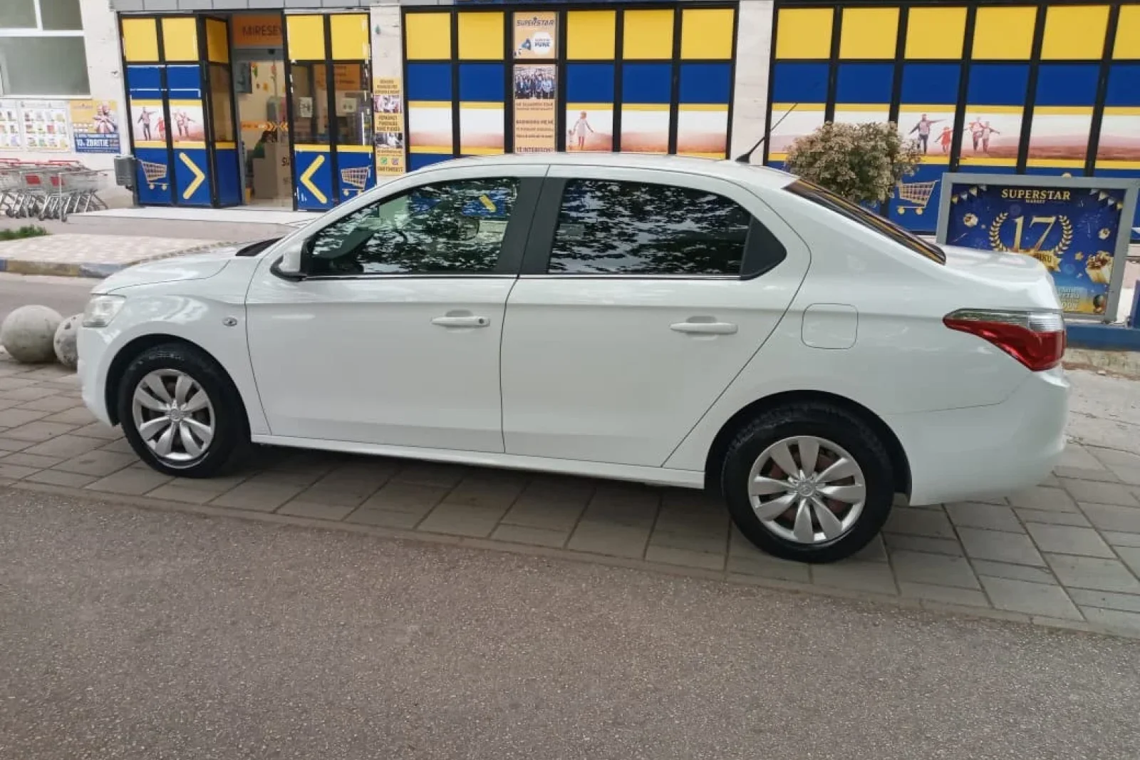 Rent Citroen C-Elysee  White 2016 in Tirana - 4 