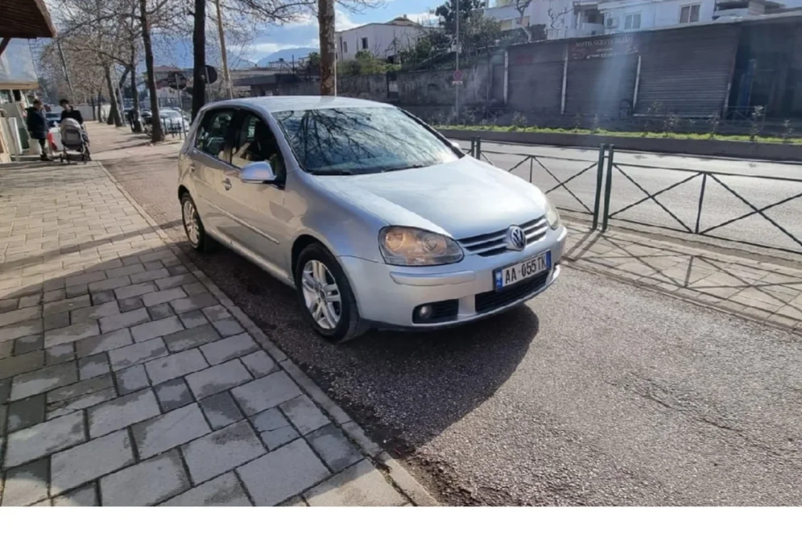 Rent Volkswagen Golf 5 Grey 2007 in Tirana
