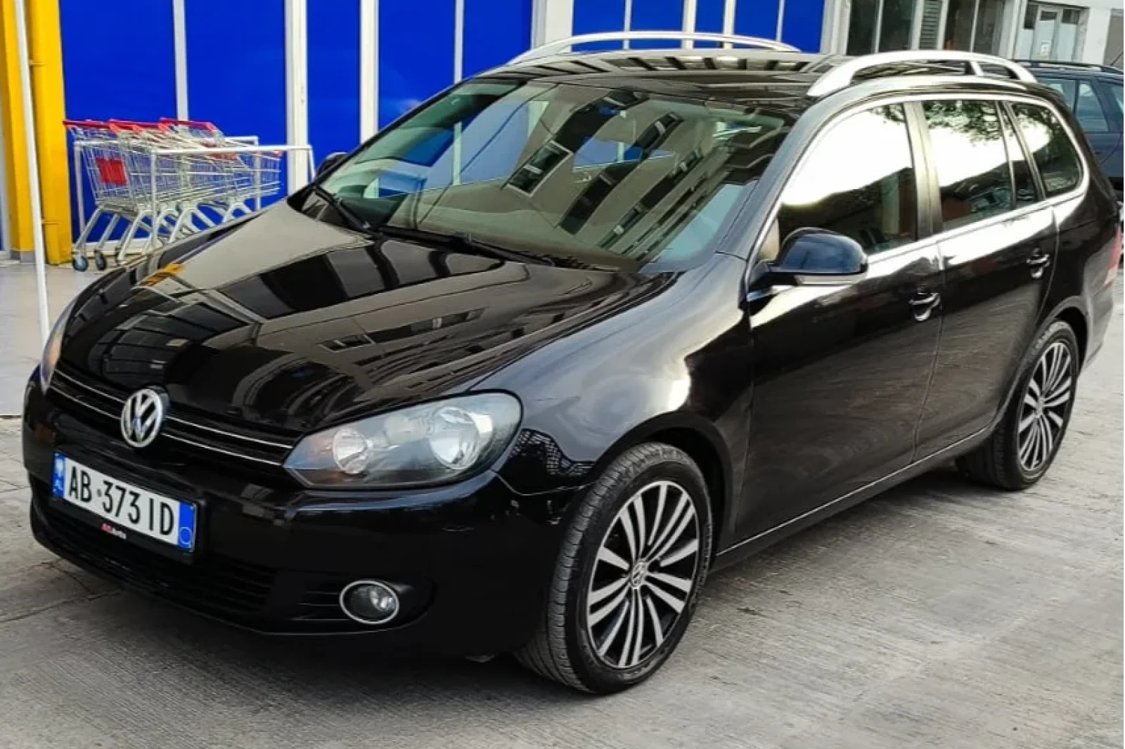 Rent Volkswagen Golf 6 Black 2013 in Tirana - 3 