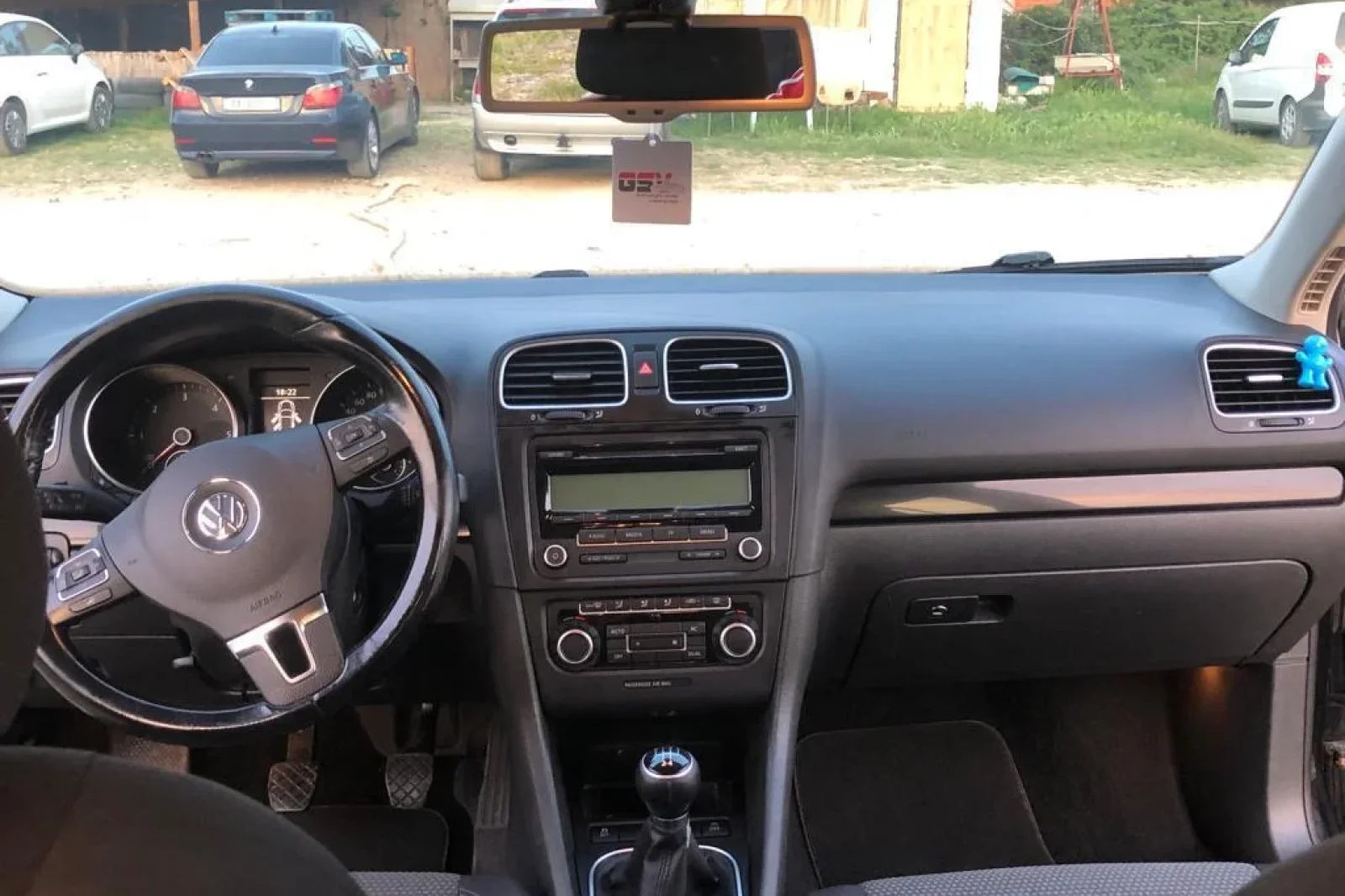 Rent Volkswagen Golf 6 Black 2013 in Tirana - 2 