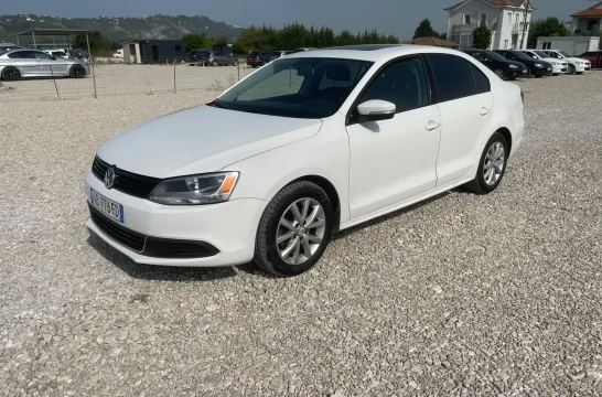 Volkswagen Jetta White 2014