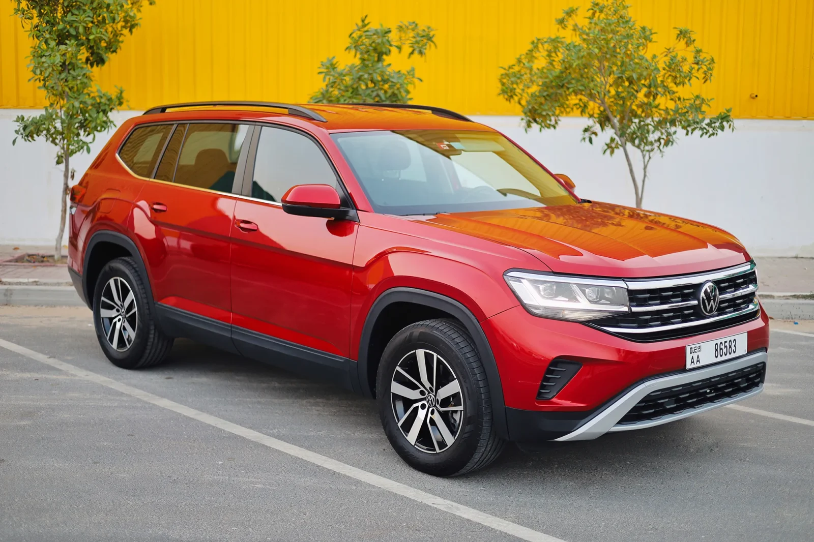 Rent Volkswagen Teramont  Red 2023 in Abu Dhabi - 2 