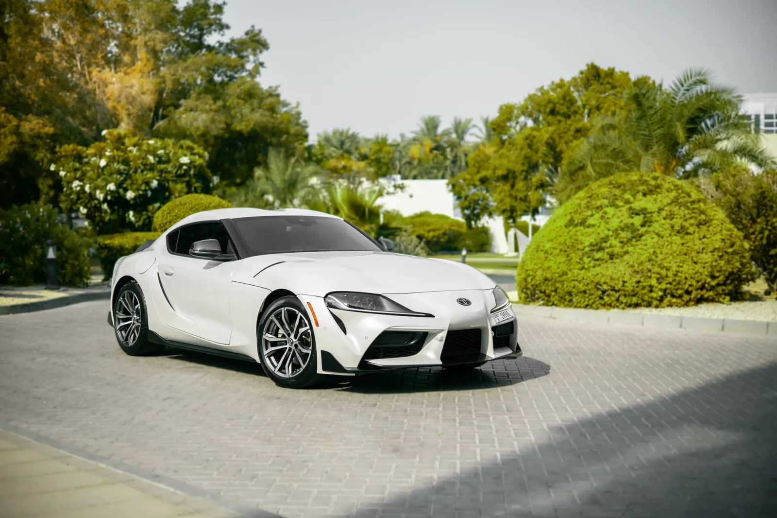 Loyer Toyota Supra  Blanc 2021 en Abou Dabi - 18 