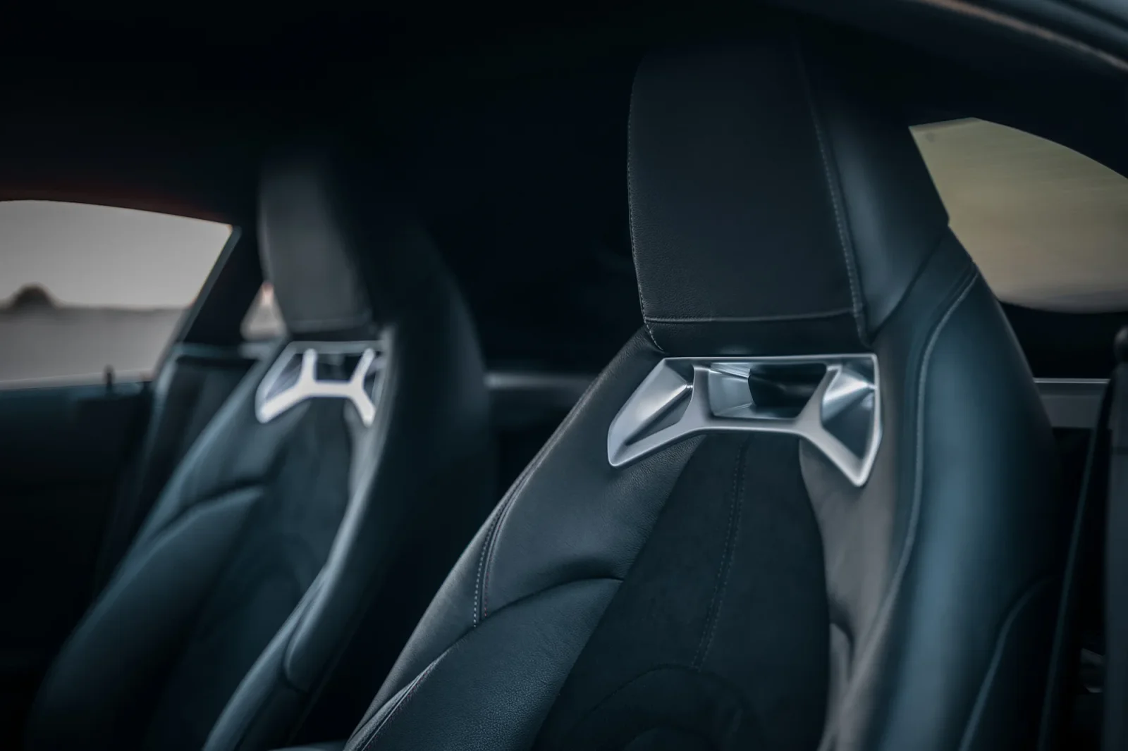 Loyer Toyota Supra  Blanc 2021 en Abou Dabi - 8 