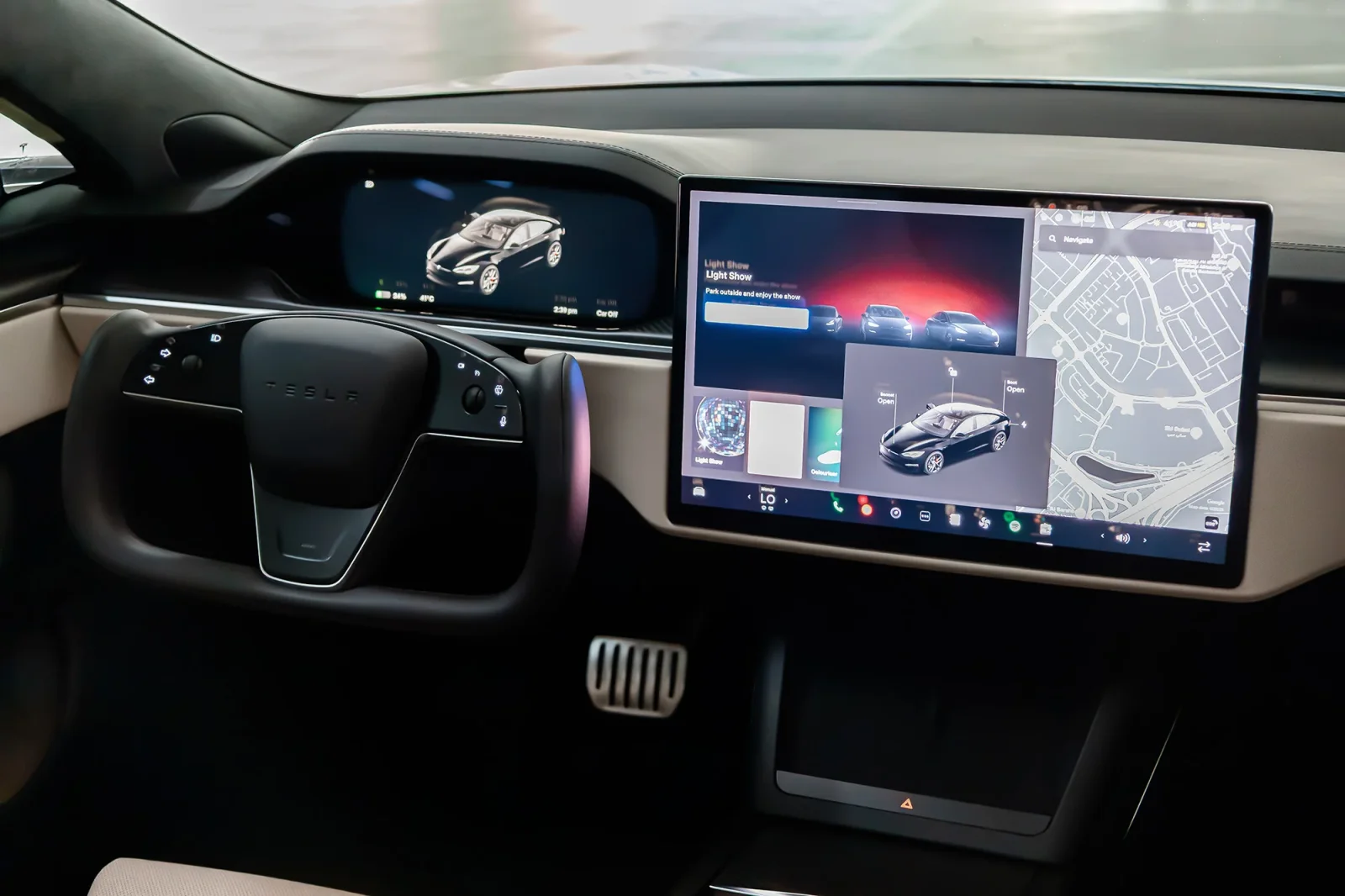 Rent Tesla Model S Plaid Black 2024 in Abu Dhabi - 4 