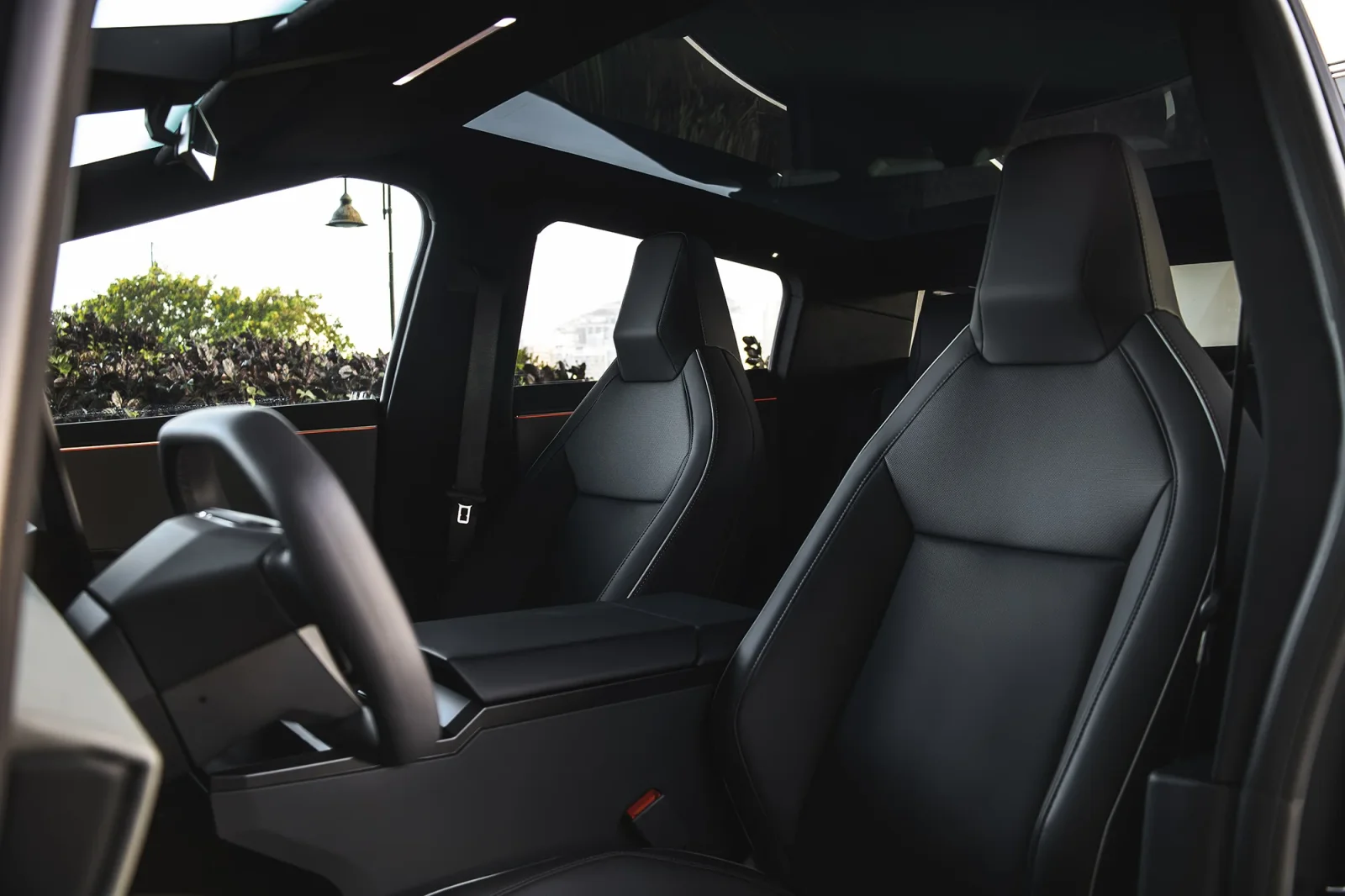 Rent Tesla Cybertruck  Silver 2024 in Abu Dhabi - 4 