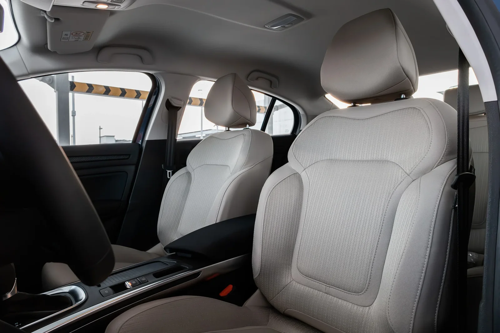 Rent Renault Megane  Blue 2025 in Abu Dhabi - 6 