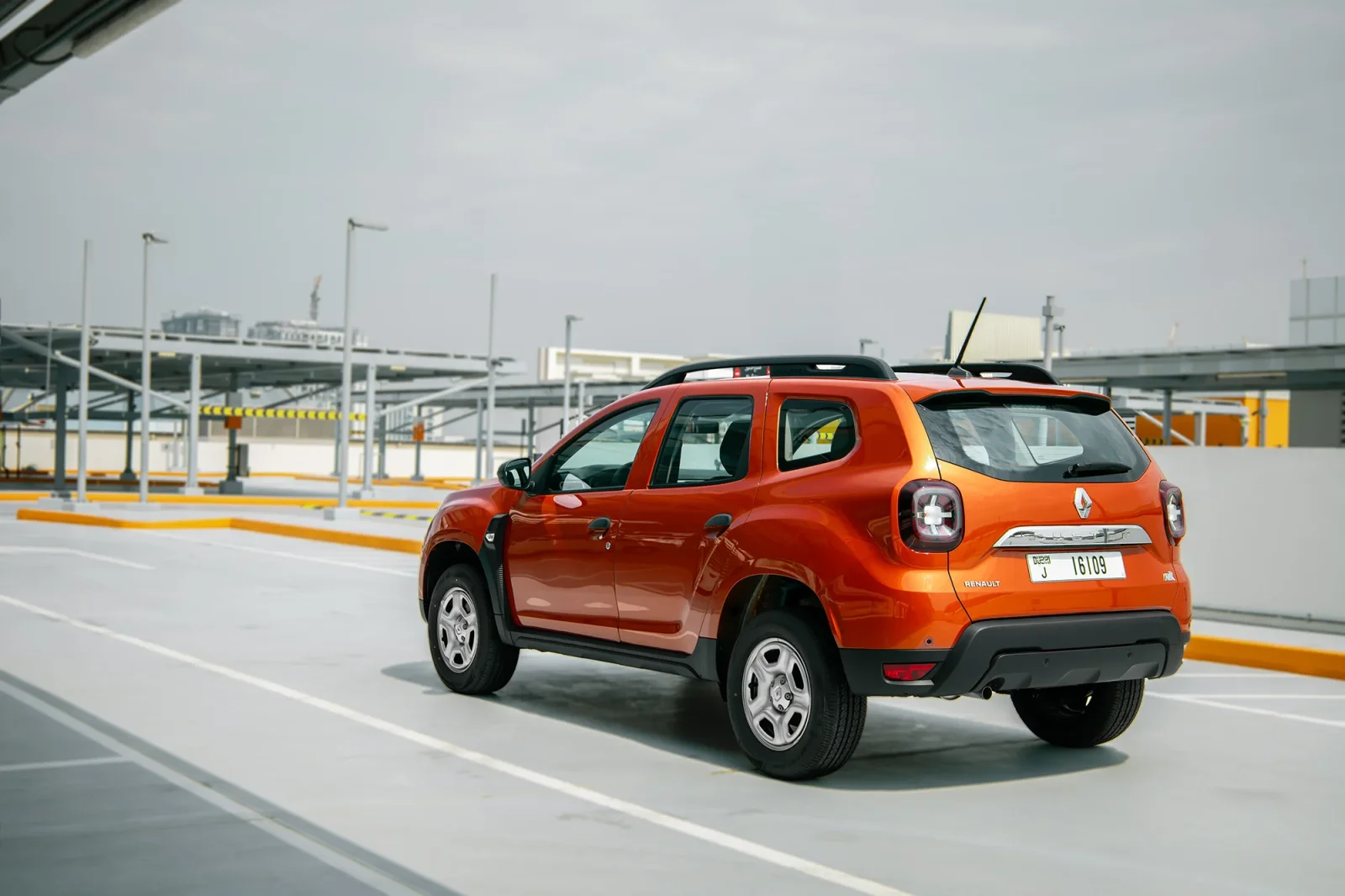 Rent Renault Duster  Orange 2025 in Abu Dhabi - 11 