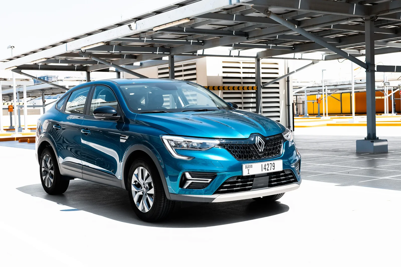 Rent Renault Arkana  Blue 2025 in Abu Dhabi - 11 