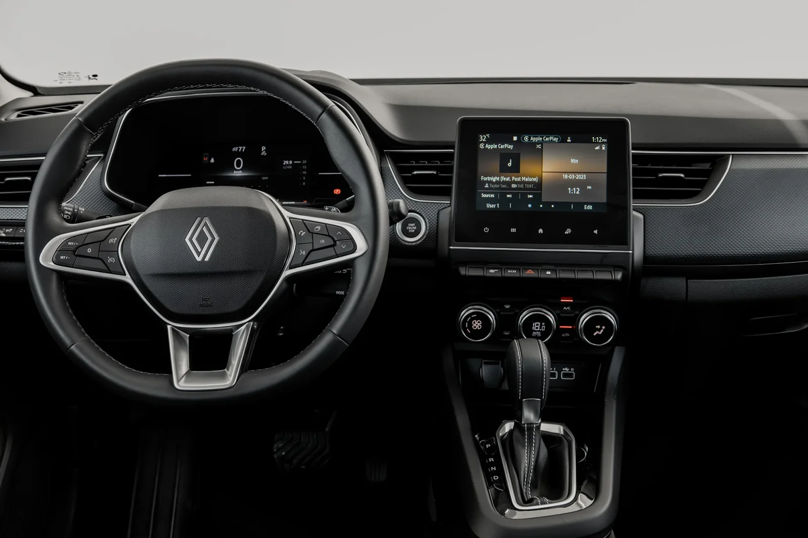 Rent Renault Arkana  Blue 2025 in Abu Dhabi - 4 