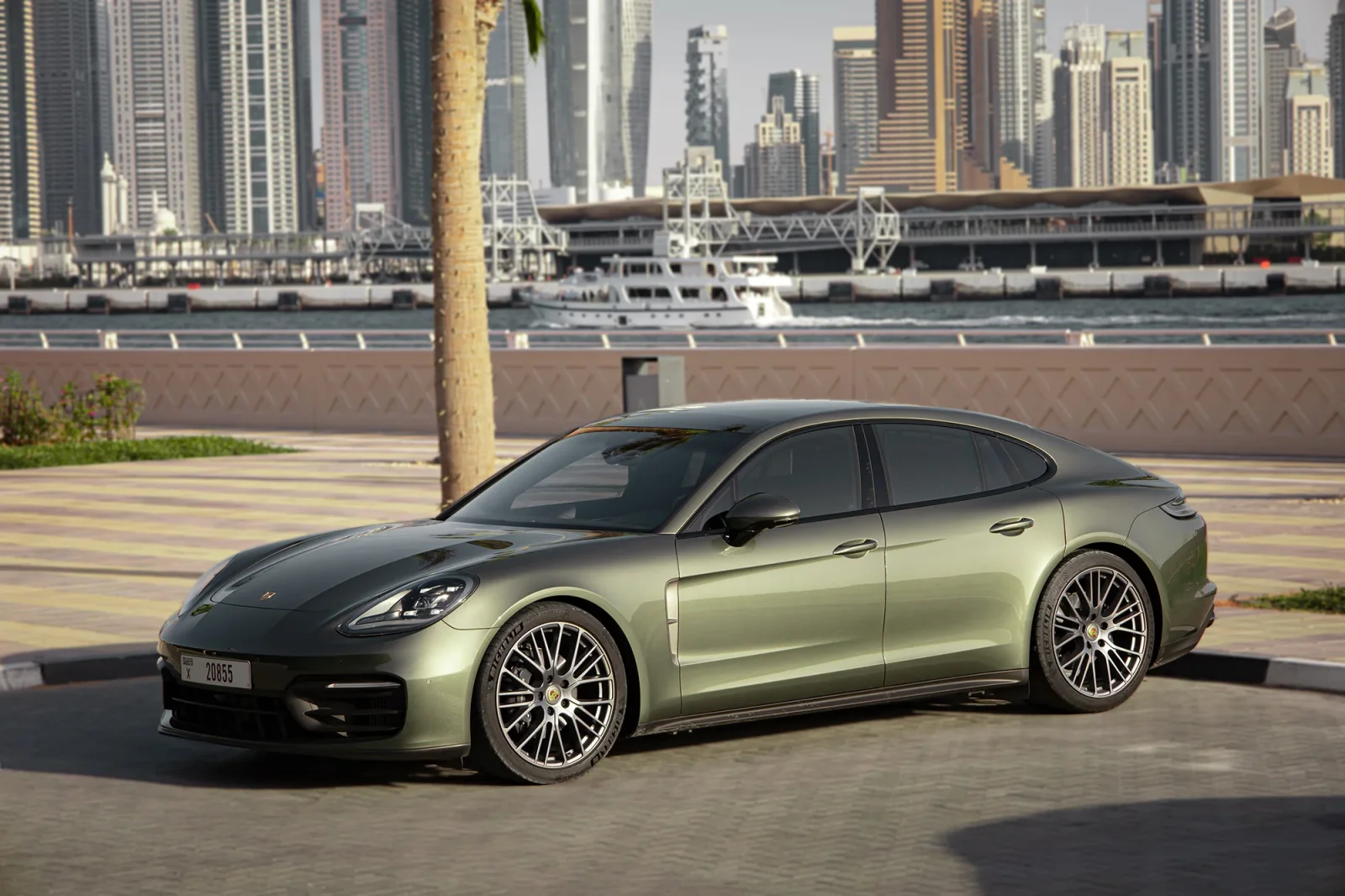 Rent Porsche Panamera  Grey 2023 in Abu Dhabi - 10 