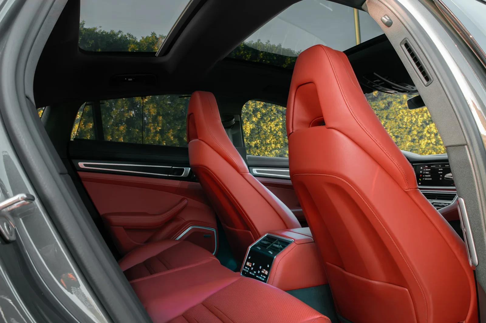 Rent Porsche Panamera  Grey 2023 in Abu Dhabi - 8 