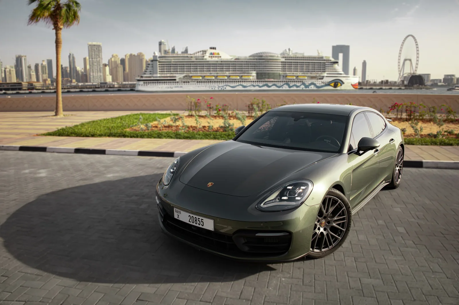 Rent Porsche Panamera  Grey 2023 in Abu Dhabi - 3 