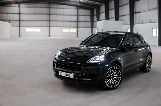 Porsche Macan Black 2024