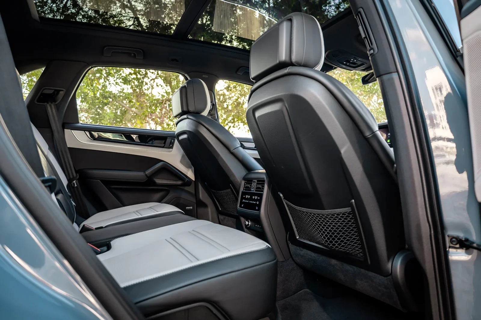 Rent Porsche Cayenne  Grey 2024 in Abu Dhabi - 8 