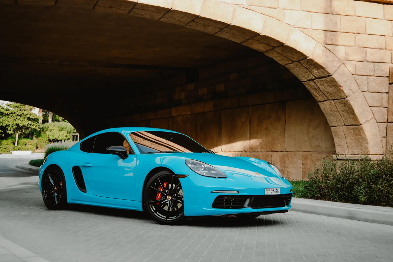 Affitto Porsche Cayman S Blu 2022 in Abu Dhabi - 11 